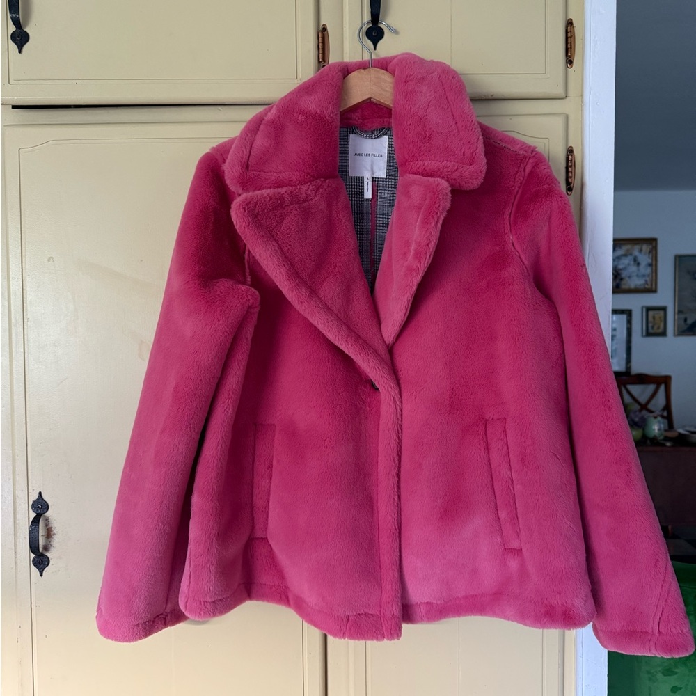 Avec Les Filles Vibrant Pink Teddy Jacket
